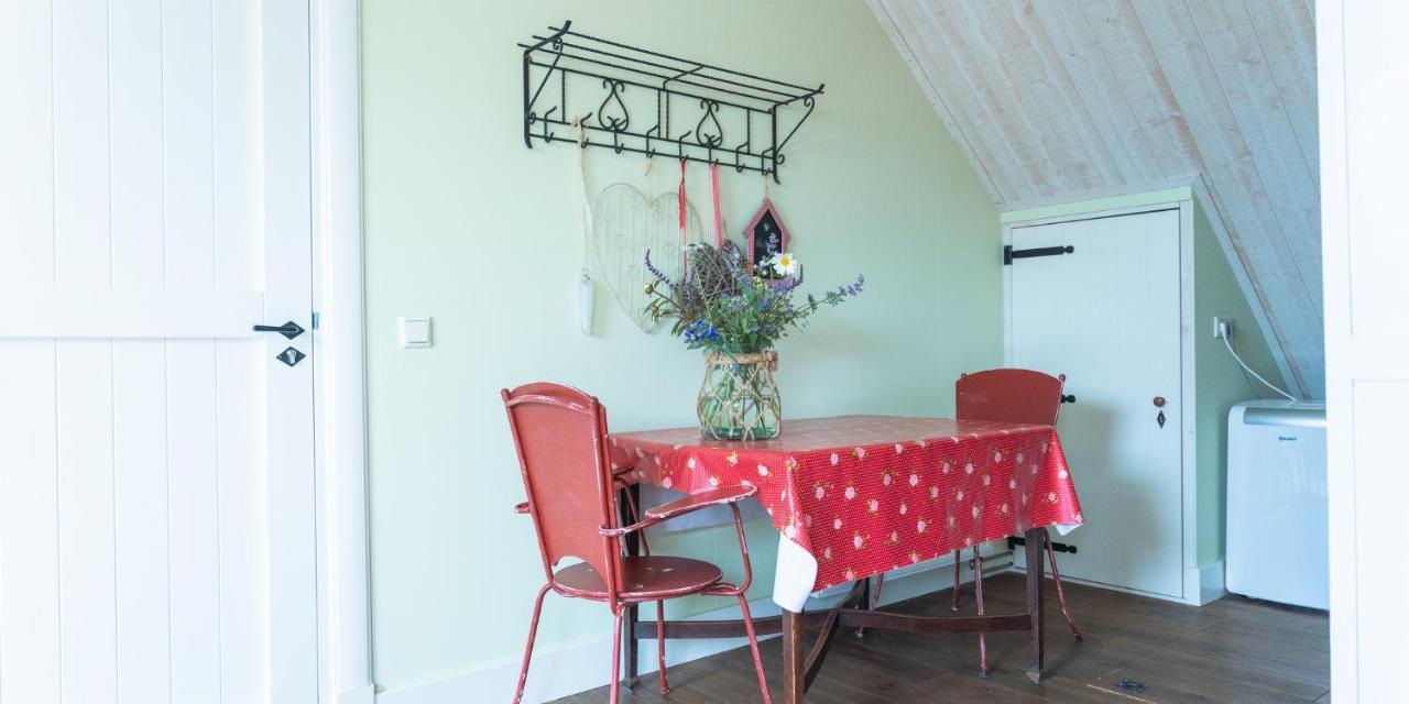 B&B De Ouw Skuur ออร์สชอท ภายนอก รูปภาพ